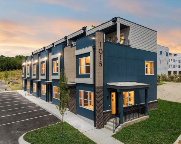 1015 W Trinity Ln Unit 4, Nashville, TN 37218