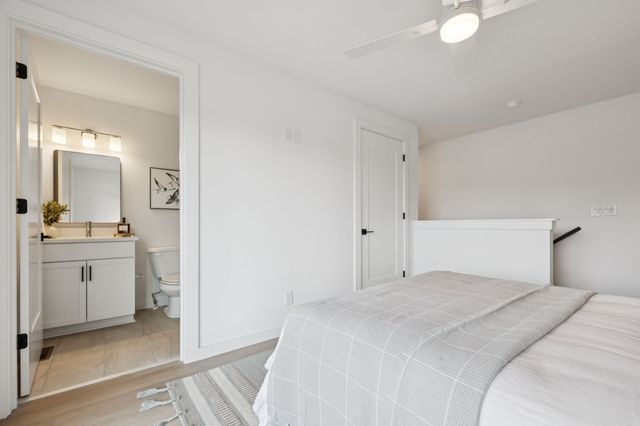 1015 W Trinity Ln Unit 4, Nashville, TN 37218