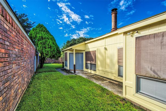 13126 Lima Drive, Houston, TX 77099