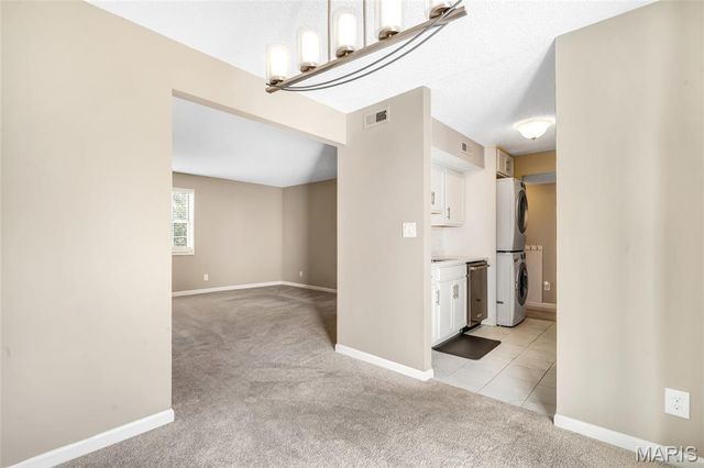 1545 Swallow Drive, Brentwood, MO 63144