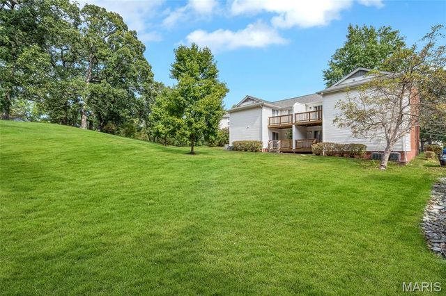 1545 Swallow Drive, Brentwood, MO 63144