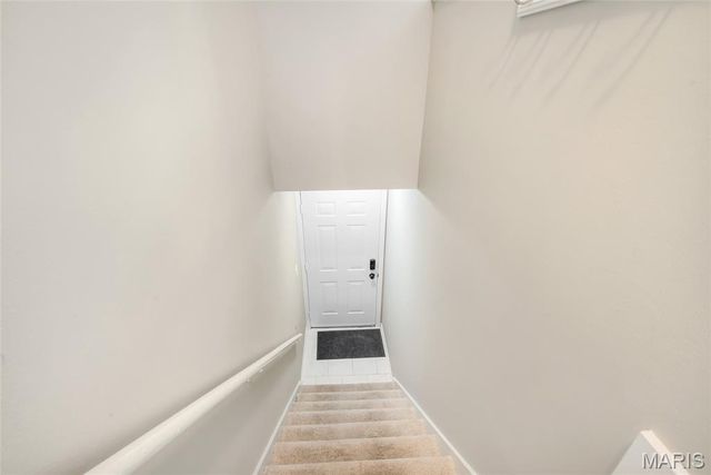 1545 Swallow Drive, Brentwood, MO 63144