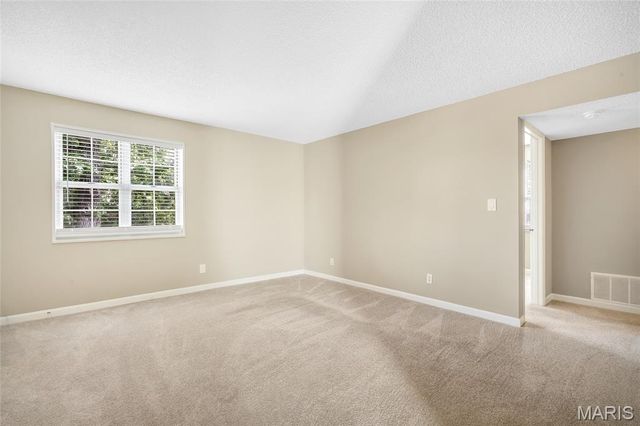 1545 Swallow Drive, Brentwood, MO 63144