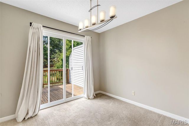 1545 Swallow Drive, Brentwood, MO 63144