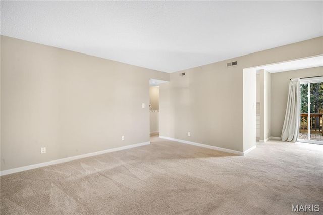 1545 Swallow Drive, Brentwood, MO 63144