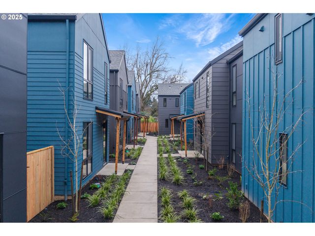 5496 Se Boise St, Portland, OR 97206