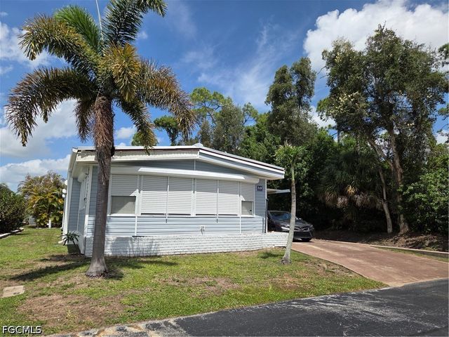840 Peaceful DR, North Fort Myers, FL 33917