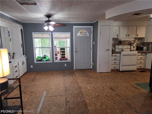 840 Peaceful DR, North Fort Myers, FL 33917