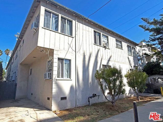 5131 Clinton Street, Los Angeles, CA 90004