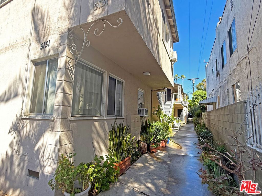 5131 Clinton Street, Los Angeles, CA 90004 — photo 3