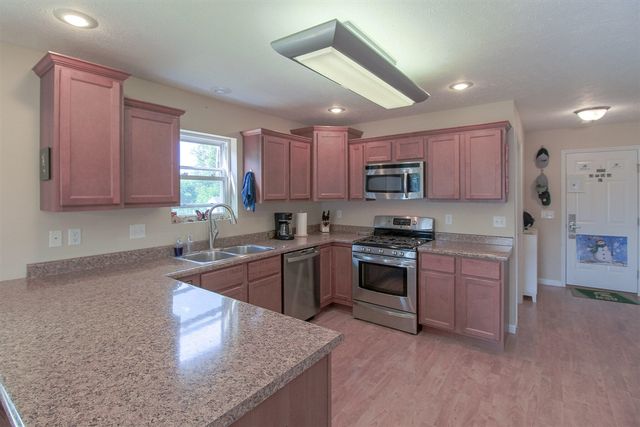 7677 Stermer Drive, Kalamazoo, MI 49048