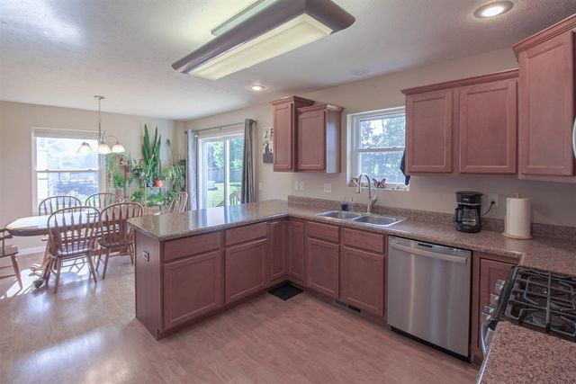 7677 Stermer Drive, Kalamazoo, MI 49048