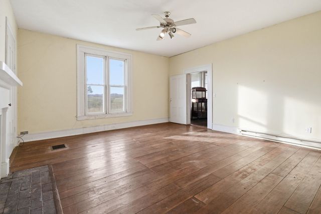 7995 W Kentucky Highway 78, Stanford, KY 40484