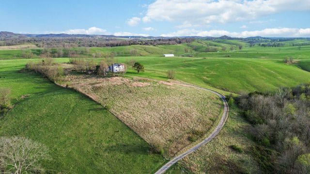 7995 W Kentucky Highway 78, Stanford, KY 40484