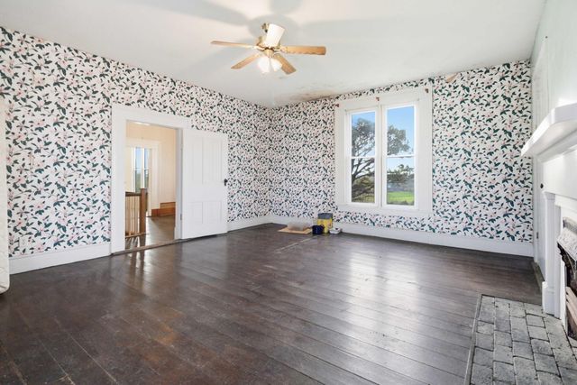 7995 W Kentucky Highway 78, Stanford, KY 40484