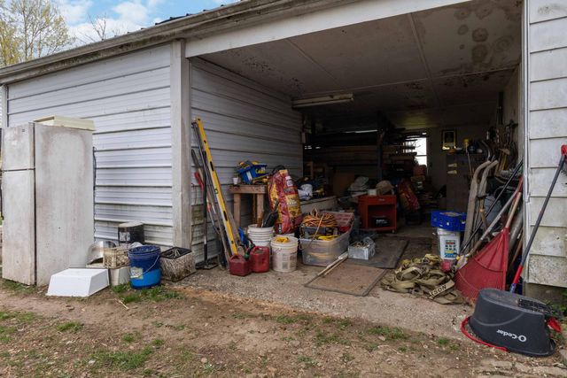 7995 W Kentucky Highway 78, Stanford, KY 40484