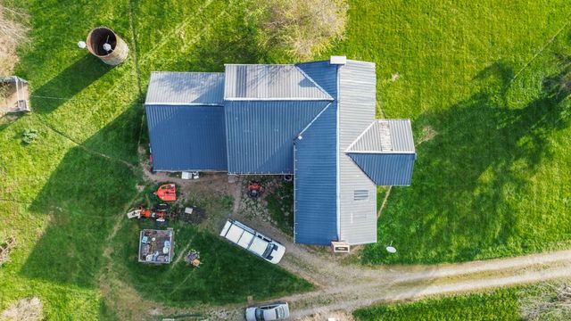 7995 W Kentucky Highway 78, Stanford, KY 40484