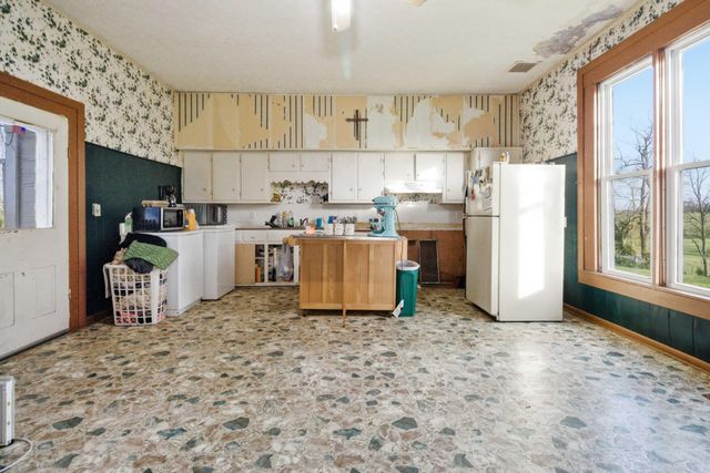 7995 W Kentucky Highway 78, Stanford, KY 40484