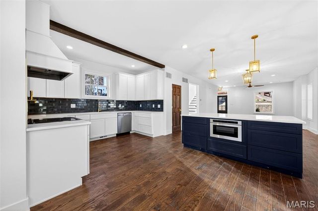 814 Clark Avenue, Webster Groves, MO 63119