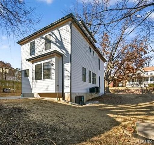 814 Clark Avenue, Webster Groves, MO 63119