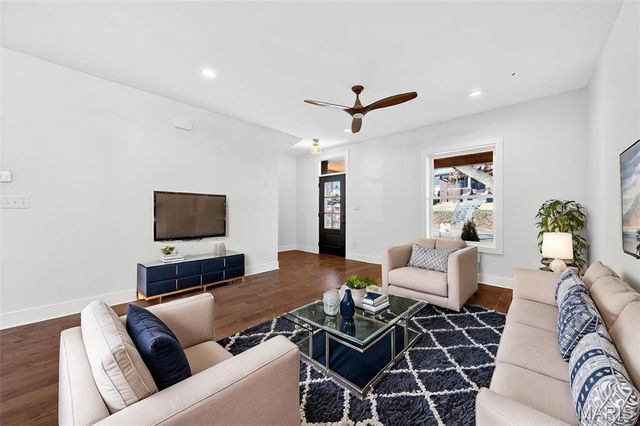 814 Clark Avenue, Webster Groves, MO 63119
