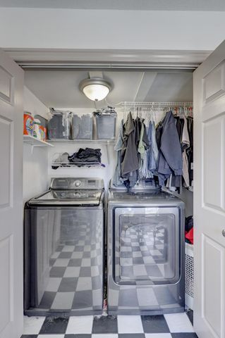 911 N Lincoln Street, Carterville, MO 64835