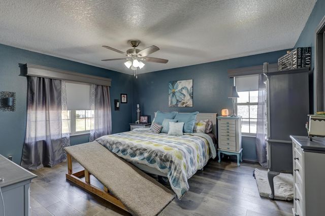 911 N Lincoln Street, Carterville, MO 64835