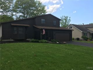 7653 Windsor Drive North, Clay, NY 13212