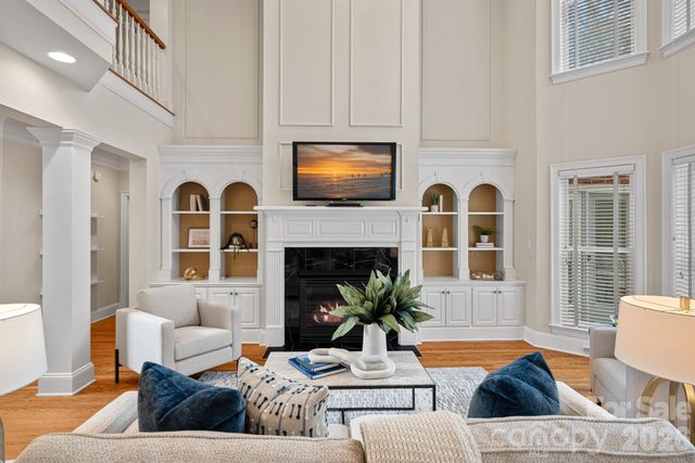 1317 Longleaf Court, Matthews, NC 28104