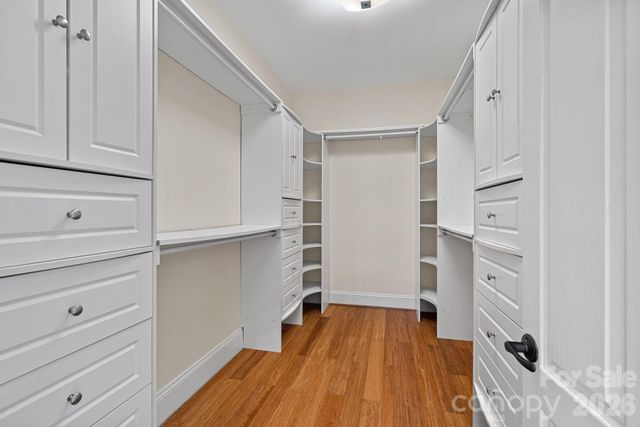 1317 Longleaf Court, Matthews, NC 28104