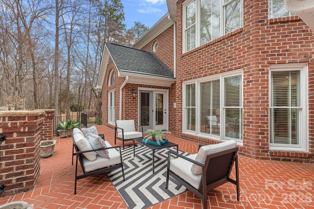1317 Longleaf Court, Matthews, NC 28104
