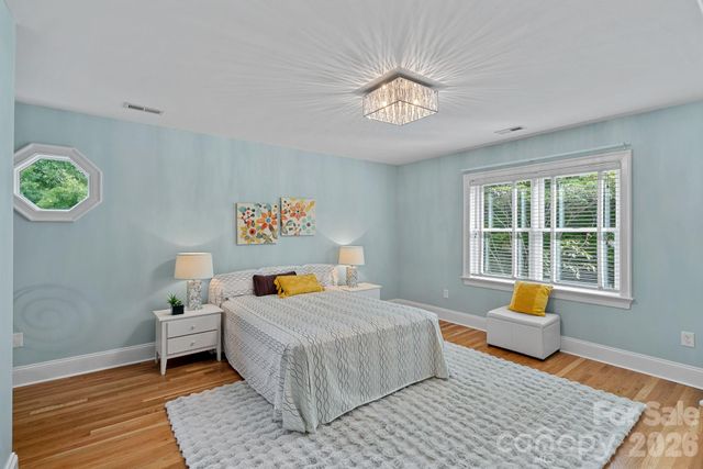 1317 Longleaf Court, Matthews, NC 28104