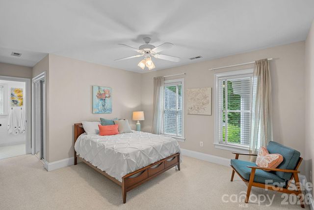 1317 Longleaf Court, Matthews, NC 28104