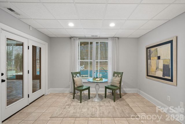 1317 Longleaf Court, Matthews, NC 28104