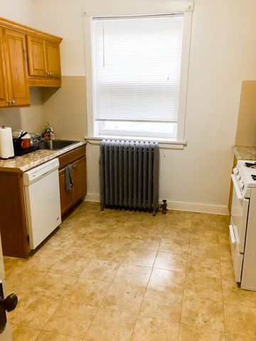 1125 Davis Street H-1, Evanston, IL 60201