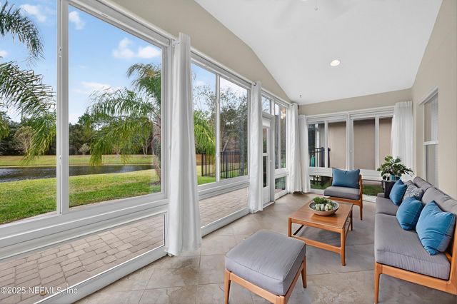 9133 SWEET TREE Trail, Jacksonville, FL 32256