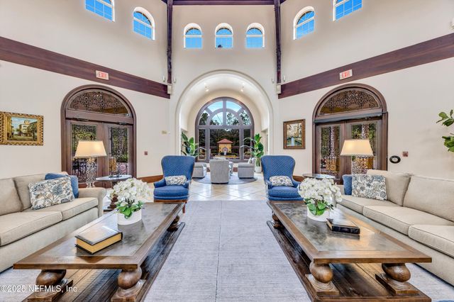 9133 SWEET TREE Trail, Jacksonville, FL 32256