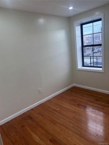 107-59 Sutphin Boulevard 2, Jamaica, NY 11435