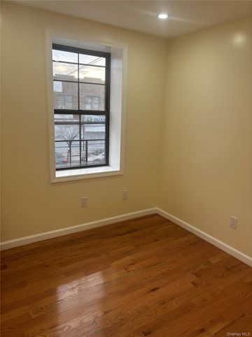 107-59 Sutphin Boulevard 2, Jamaica, NY 11435