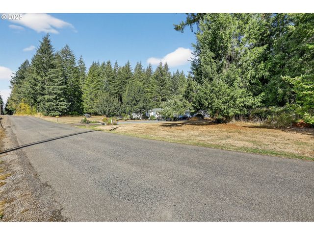 27331 S SKINNER Rd, Estacada, OR 97023