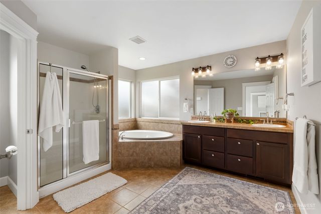 17845 Irwin Street SW, Rochester, WA 98579