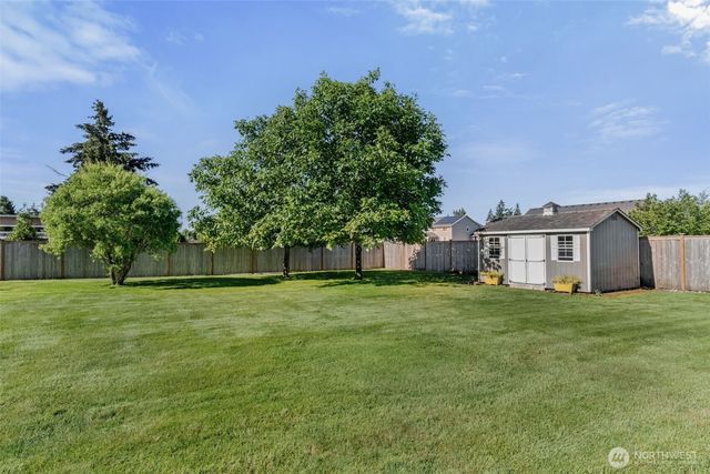 17845 Irwin Street SW, Rochester, WA 98579