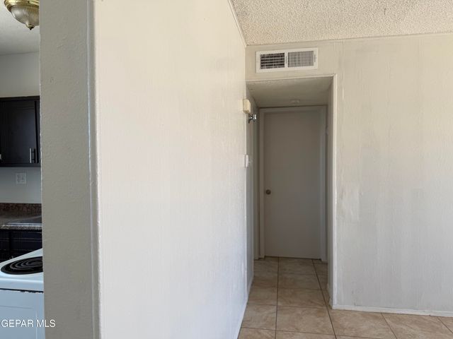 9606 Montrose Court 11, El Paso, TX 79925