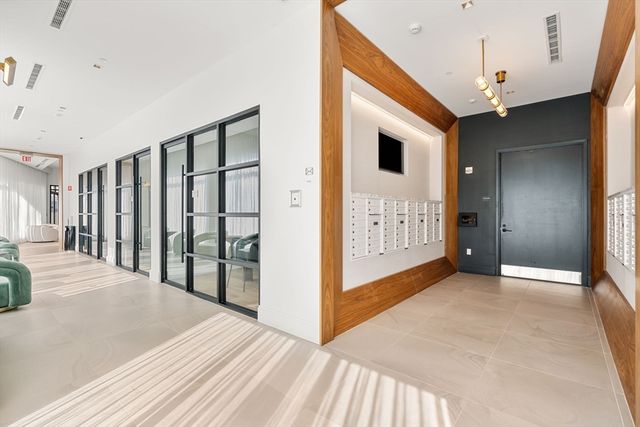 191 Washington St 710, Boston, MA 02135