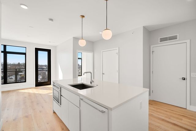 191 Washington St 710, Boston, MA 02135