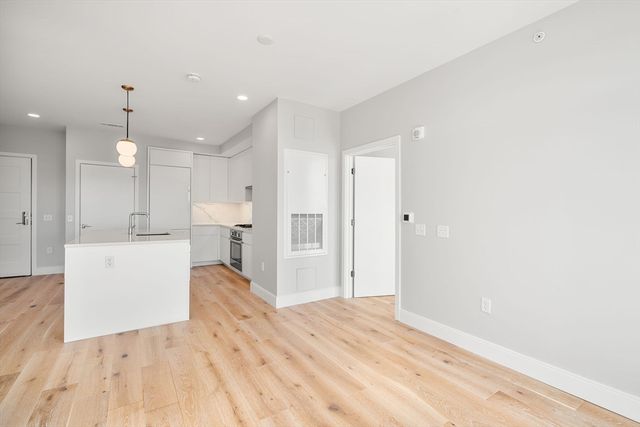 191 Washington St 710, Boston, MA 02135