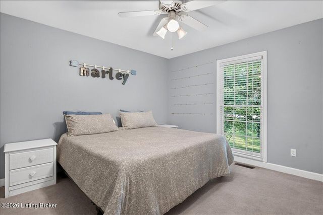2410 Eastwood Cir, Crestwood, KY 40014