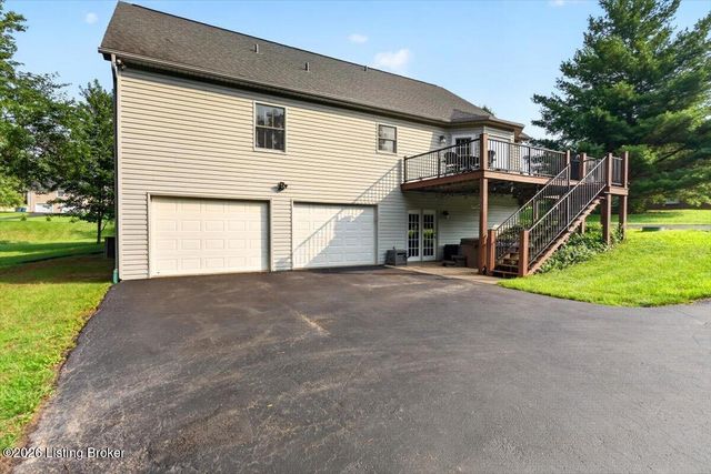 2410 Eastwood Cir, Crestwood, KY 40014