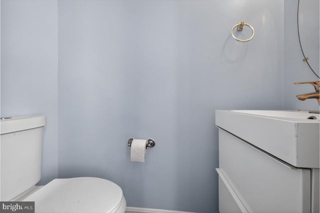 22 ARROWOOD CT, Baltimore, MD 21237
