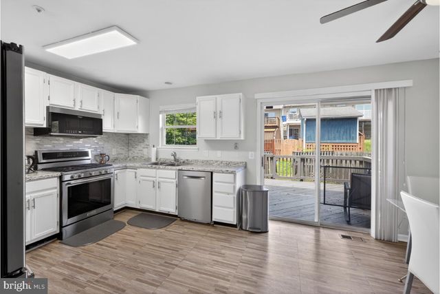 22 ARROWOOD CT, Baltimore, MD 21237